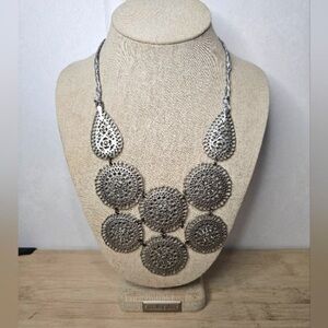 Stella&Dot Medallion Necklace